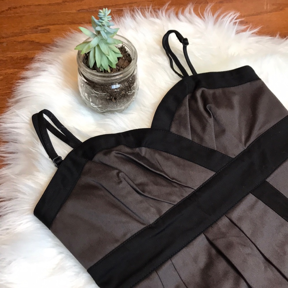 ☀️ H&M Mini Dress